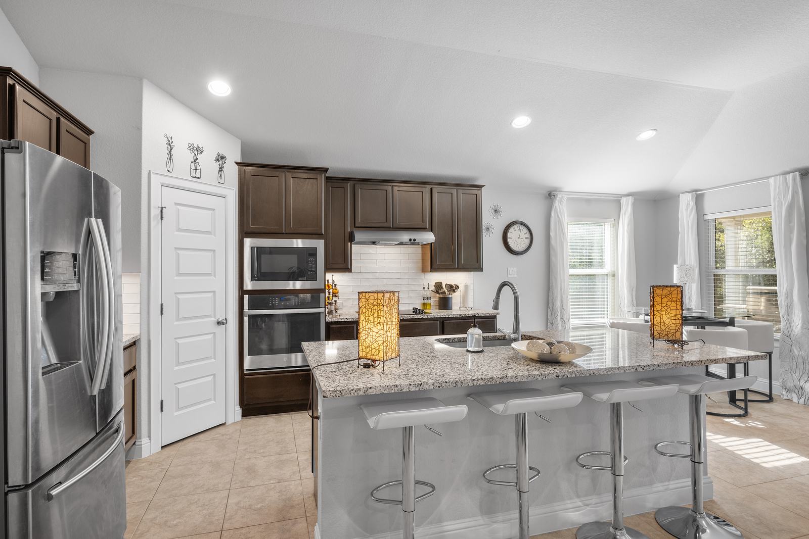 Kitchen photographed straight-on with level lines and clear counters
